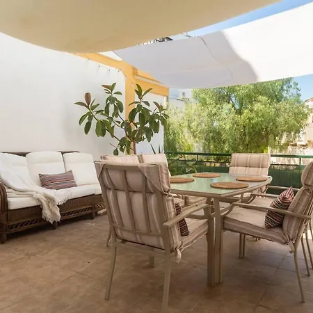 Happy House Arenal * Javea